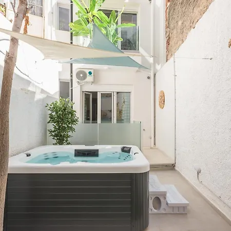 Kastela's Harbor Retreat With Jacuzzi Apartment